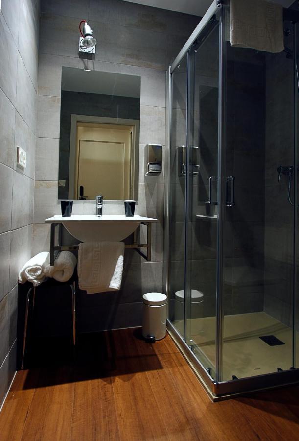 Pension Iturriza San Sebastian Bagian luar foto