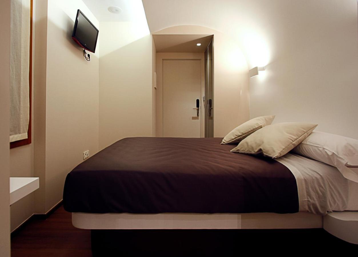 Pension Iturriza San Sebastian Bagian luar foto