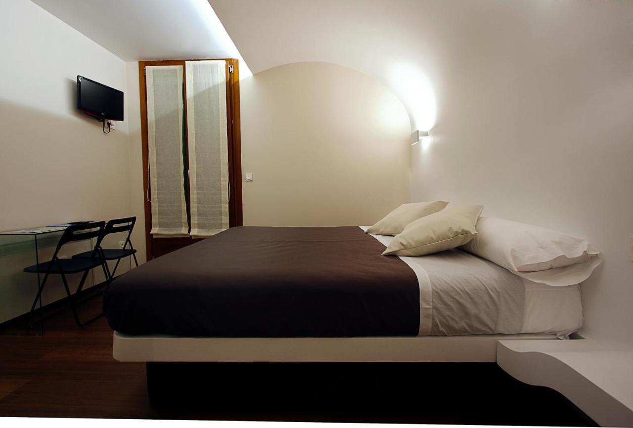 Pension Iturriza San Sebastian Bagian luar foto