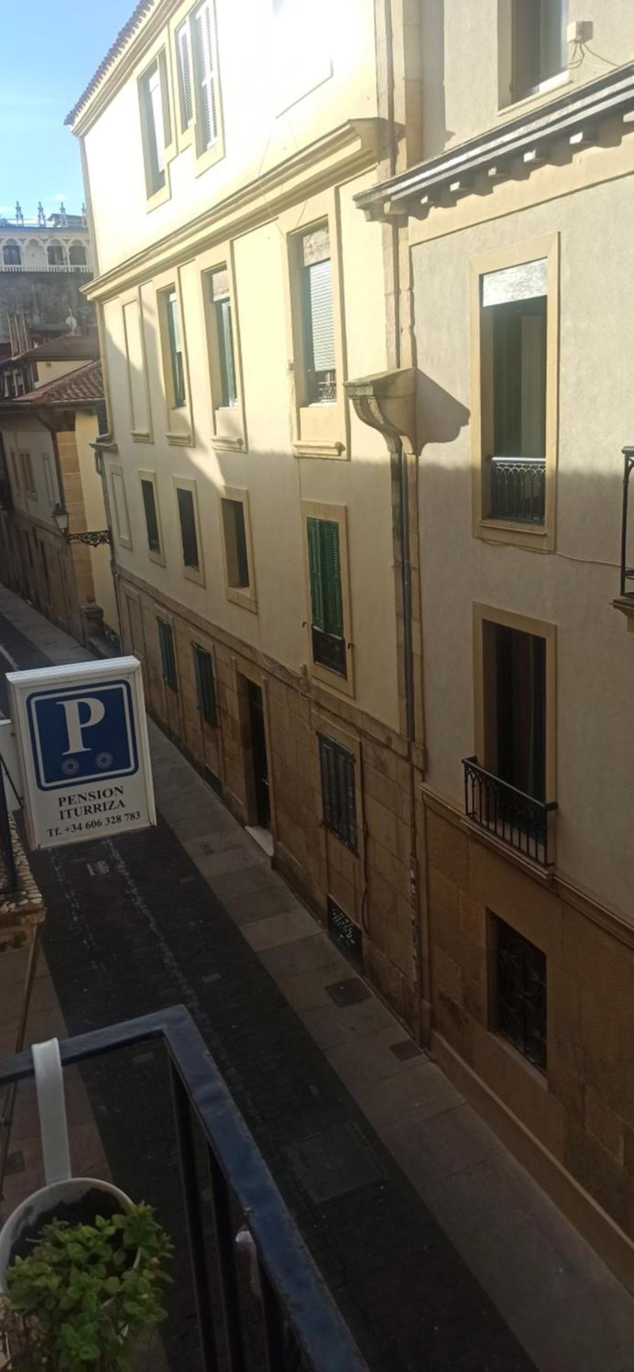Pension Iturriza San Sebastian Bagian luar foto